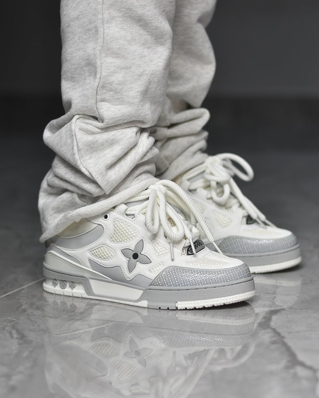 LOUIS VUITTON SKATE "Grises"