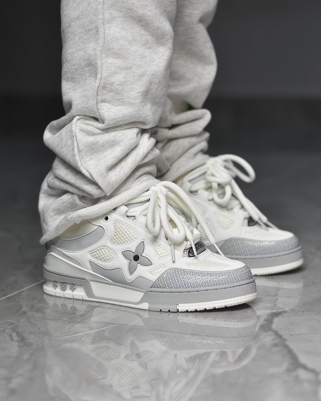 LOUIS VUITTON SKATE "Grises"