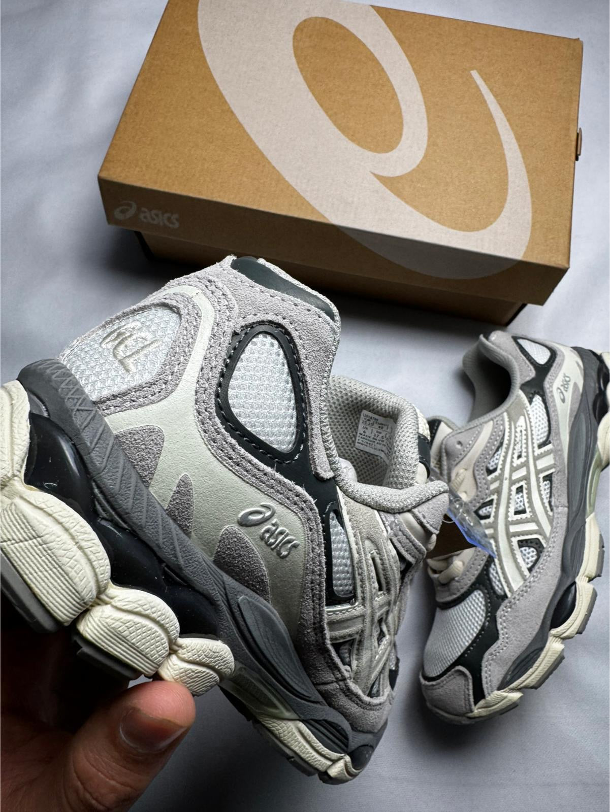ASICS GEL "Beige"