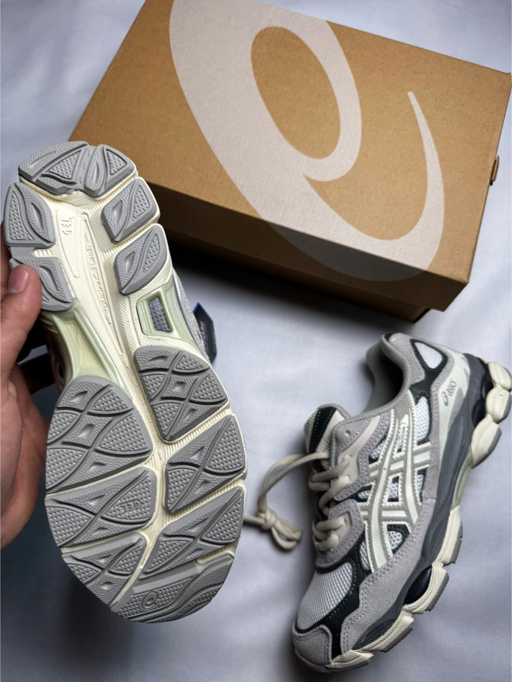 ASICS GEL "Beige"