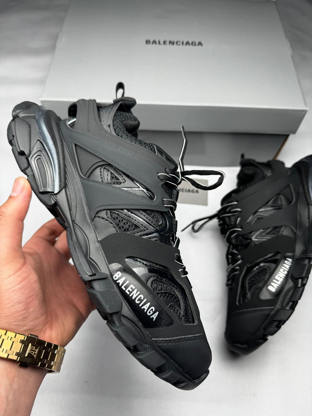 BALENCIAGA TRACK "Negras"