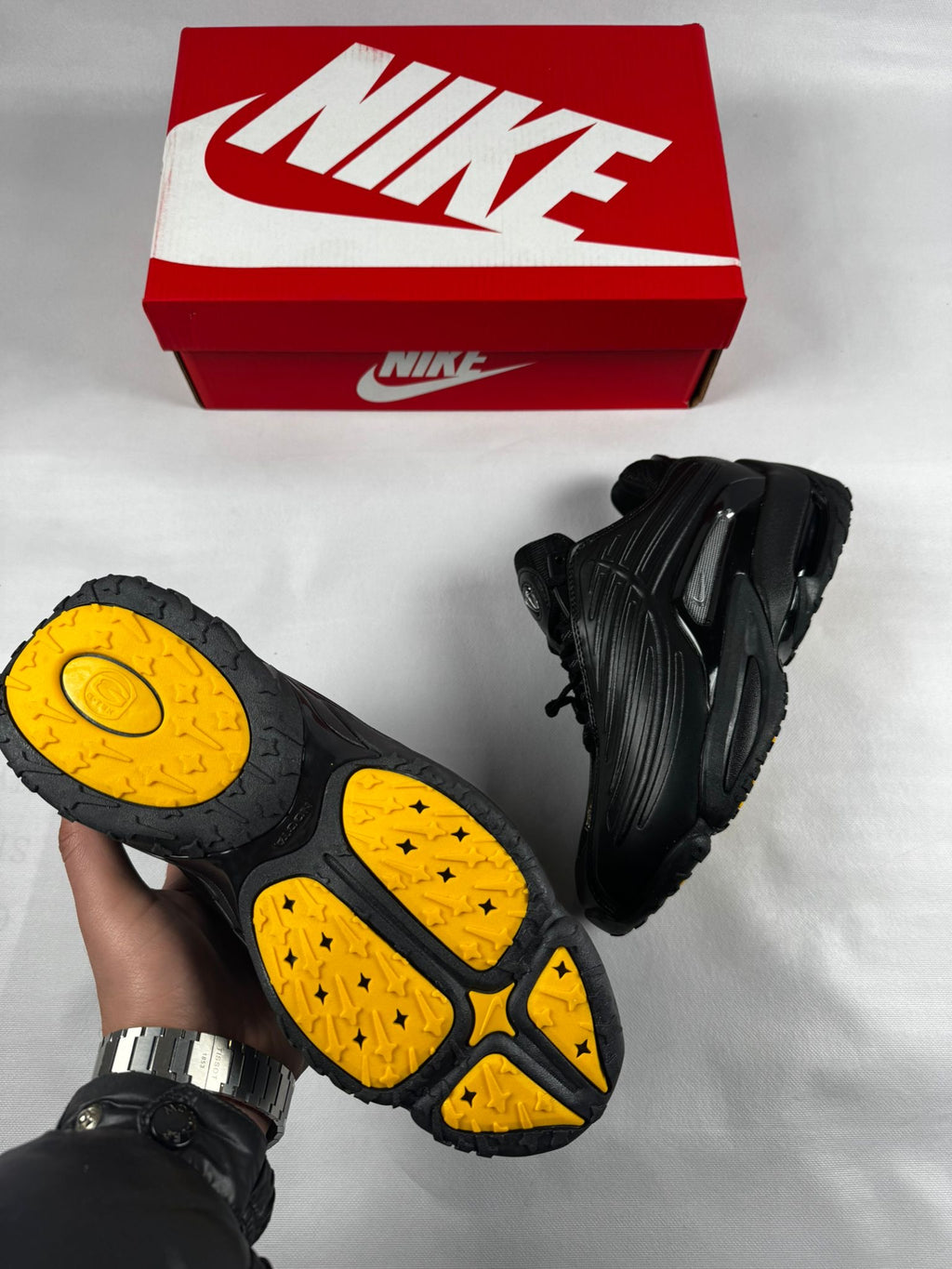 NIKE NOCTA "Negras"
