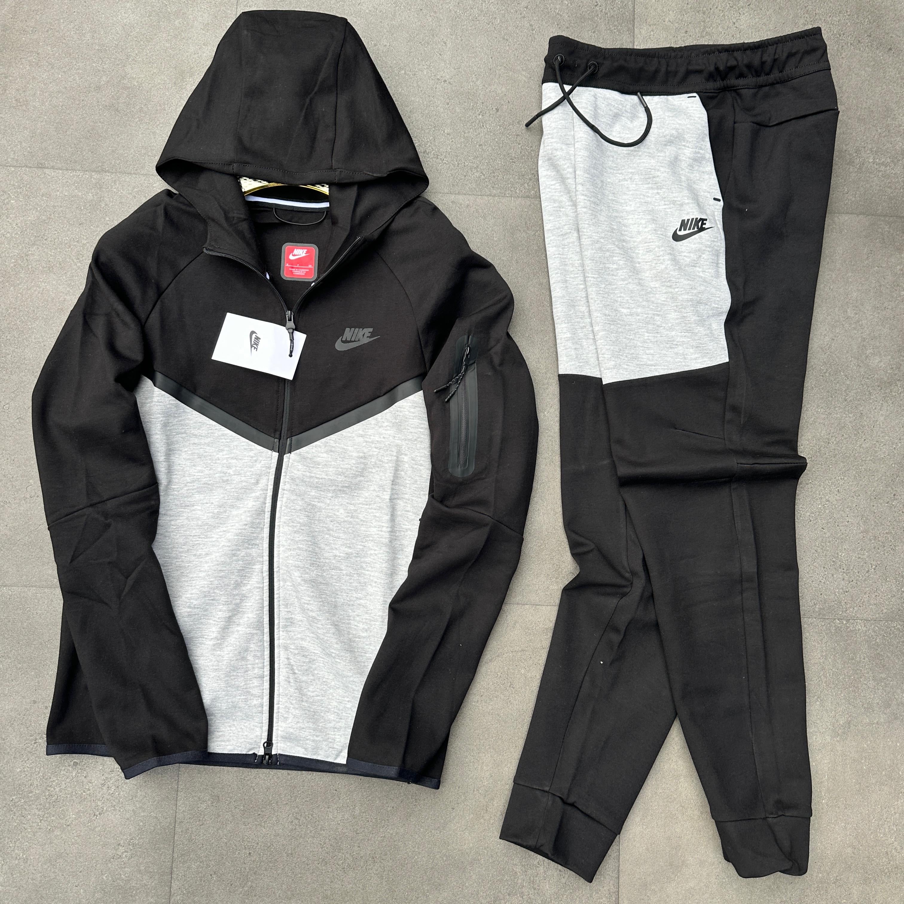 Chándal Nike tech