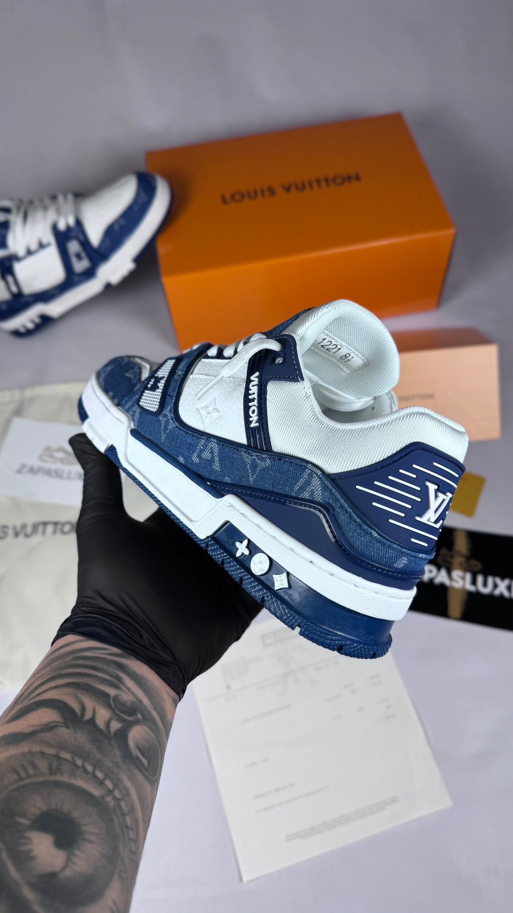 LOUIS VUITTON TRAINER "Blanco/Azul"